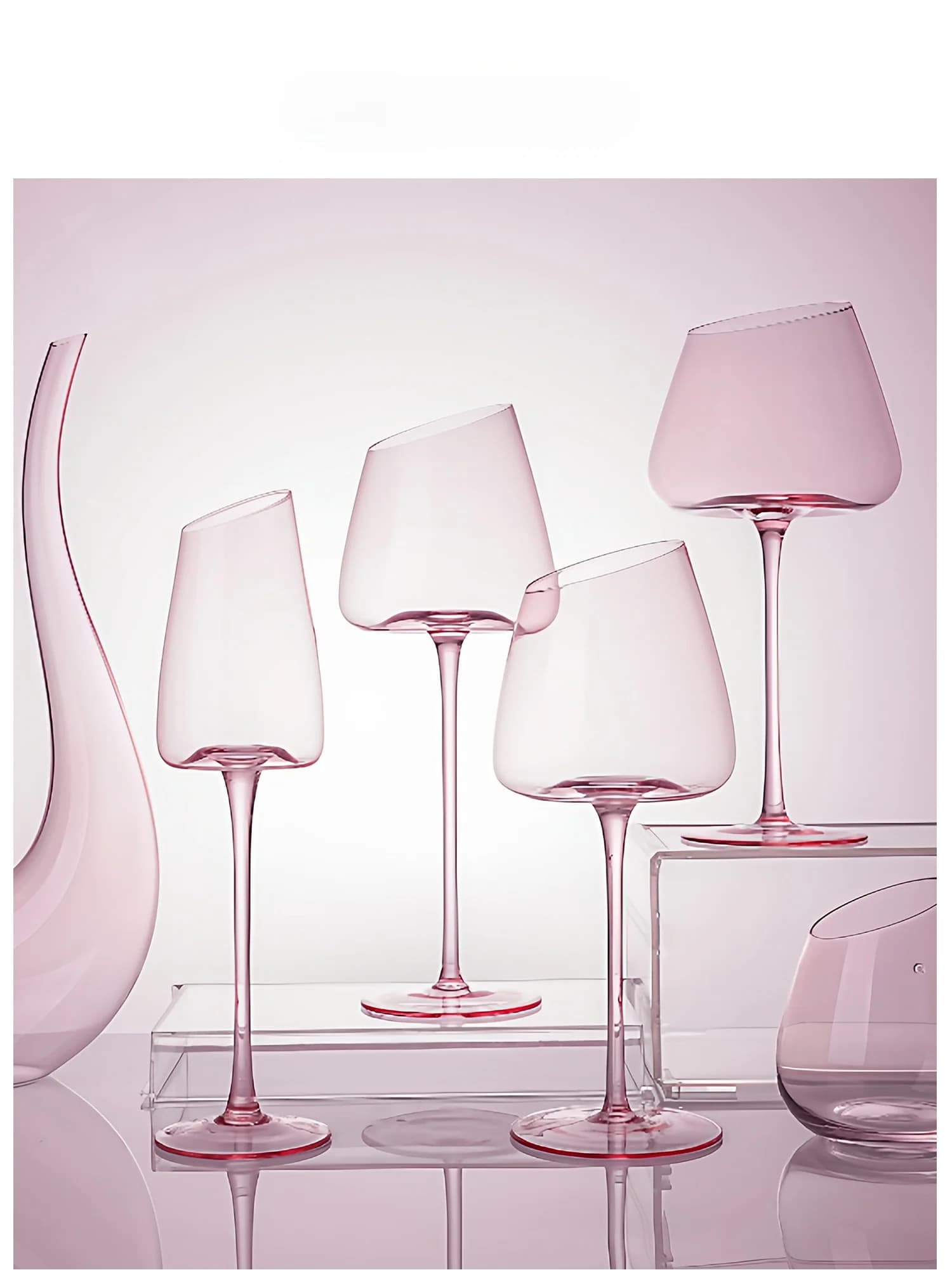 Calici da vino in cristallo Ele EKU pro, nuovo modello, calice da vino rosso a stelo alto, bocca piatta con fine sfumatura, perfetti per cene e occasioni speciali.