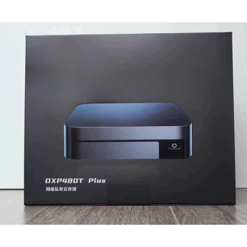 DXP480T Plus NAS Storage Full Flash, Porta di Rete 10 Gigabit, Supporto Trasmissione Wireless WiFi6