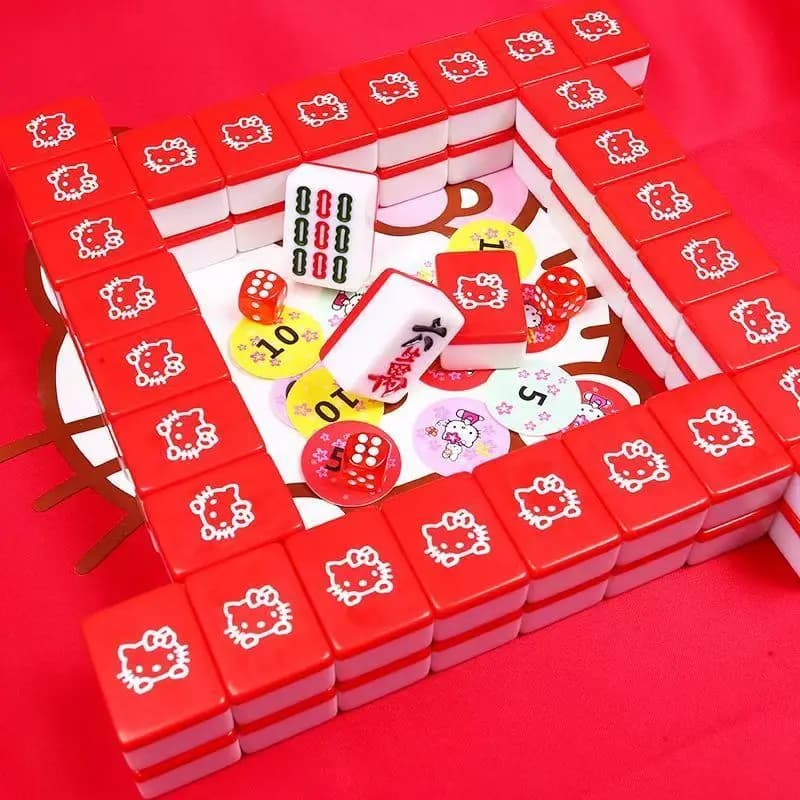 Kawaii Sanrio Anime Hello Kitty Mini Mahjong Gioco Set Intrattenimento Carte da gioco Portatile Rosso Mahjong Gioco Ragazzo Ragazza Giocattoli Regali