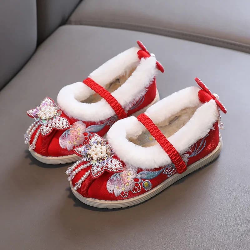 Scarpe da ricamo per principessa per bambini Scarpe invernali in cotone caldo per ragazze Scarpe basse per prestazioni Hanfu per bambini in stile tradizionale cinese