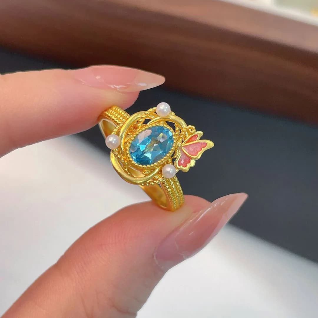 Anelli a farfalla con pietre preziose blu intarsiate creative per le donne, regalo di gioielli con ciondoli per anelli nuziali di perle di lusso leggeri e alla moda