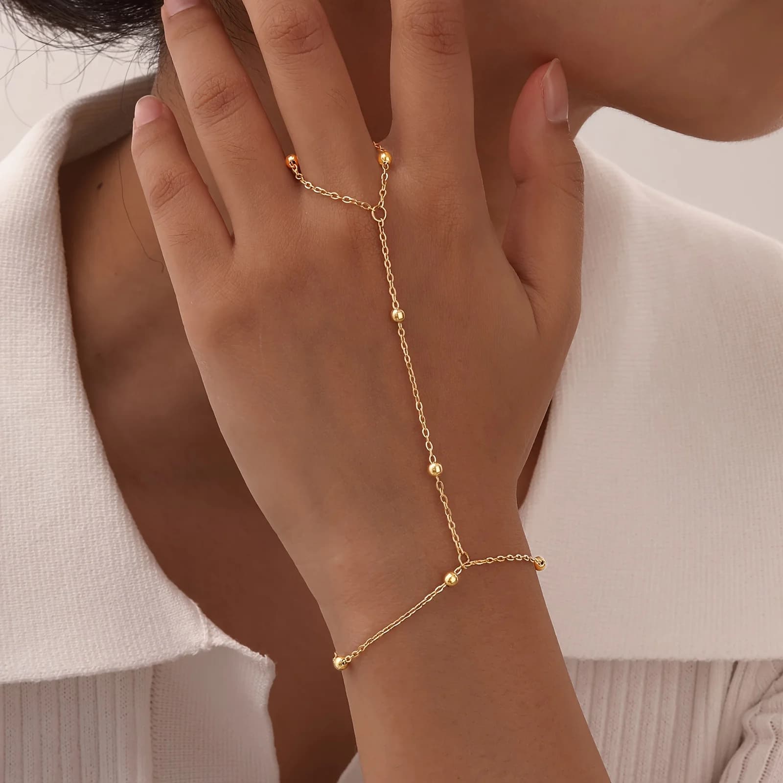 1 pezzo di catena da polso alla moda con perline dorate, regalo di San Valentino, Natale, compleanno per la fidanzata, adatta per l'uso quotidiano da donna.
