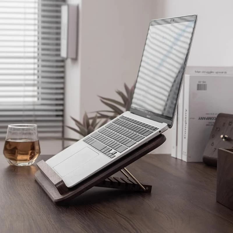 Supporto per laptop in legno massello Supporto per tablet pieghevole per organizer per laptop in noce nera per base per notebook con dissipazione del calore per MacBook