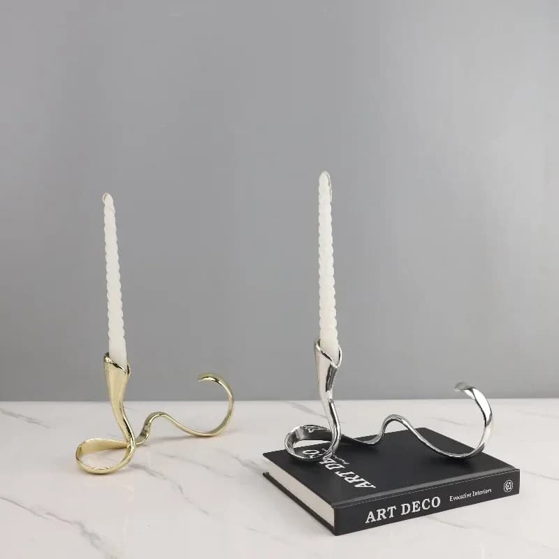 Creative Metal Candlestick Geometric Streamer Wavy Ribbon Golden Snake Candelabrum Table Ornament Candle Holders Centerpieces