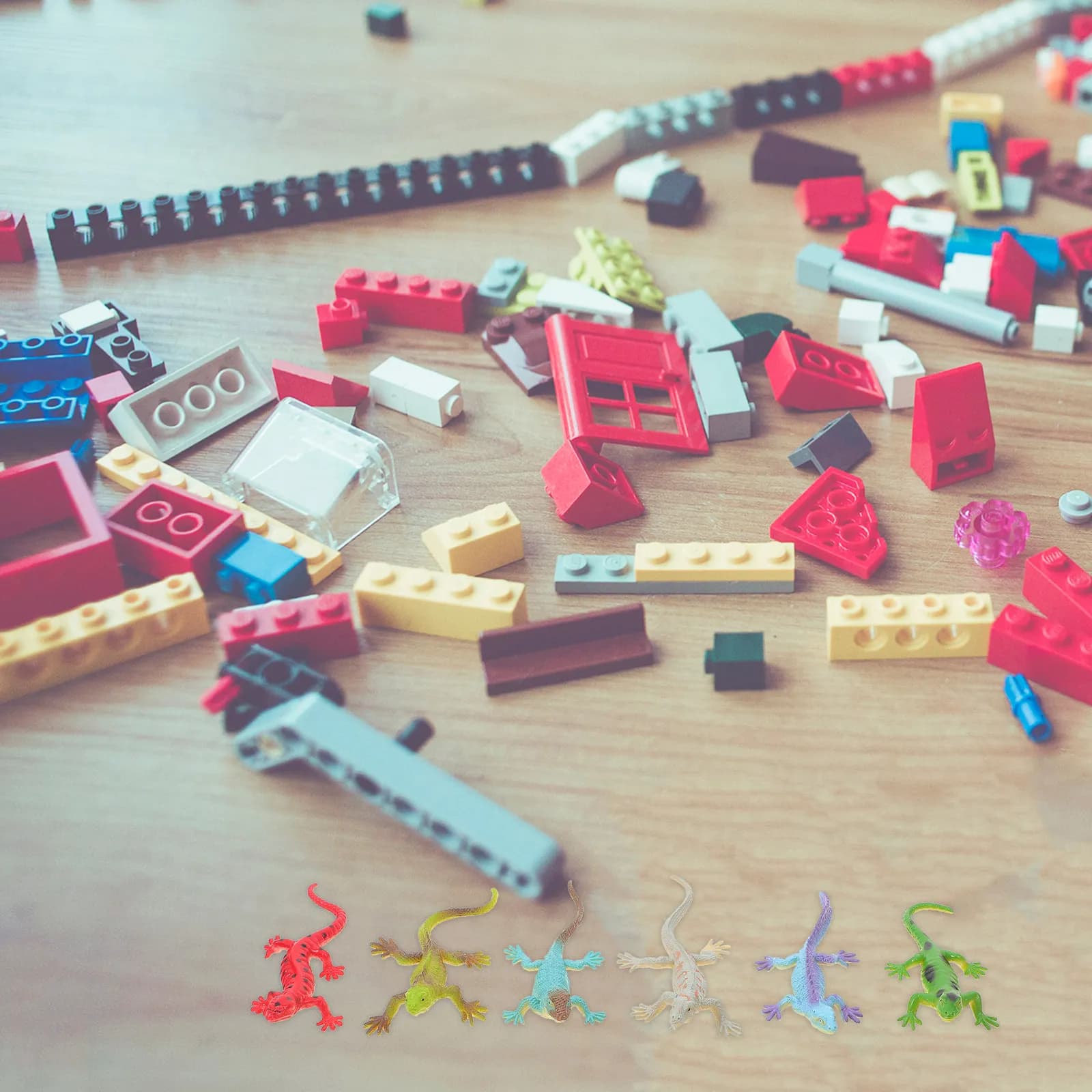 Set di 6 Figurine di Lucertole in Plastica, Realistiche Decorazioni di Animali, Giocattoli Educativi per Bambini
