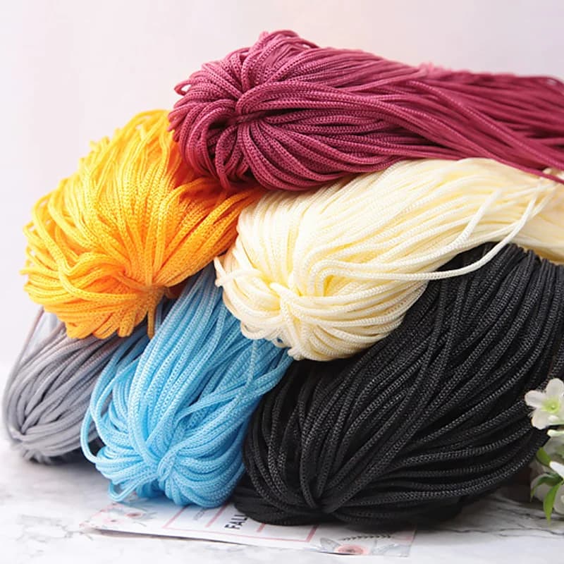 1 pz 200g Filato Cavo per Uncinetto, Cordino in Nylon, Filo per Lavorazione a Maglia, Linea per Uncinetto, Fai da Te Braccialetti, Cappelli, Borse, Scarpe Fatte a Mano, 3mm 200m