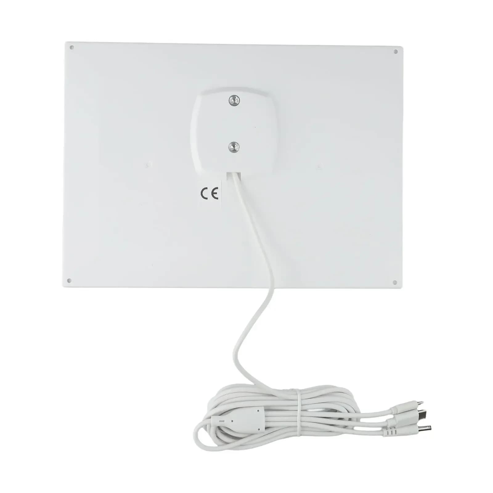 Applicazioni diverse: carica efficacemente la tua telecamera di sicurezza utilizzando questo robusto pannello solare da 9W resistente alle intemperie.