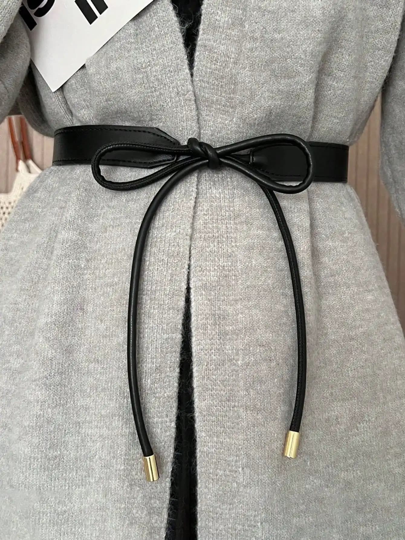 Cintura casual da donna con elegante fiocco, design versatile e alla moda per abiti, maglioni e cappotti