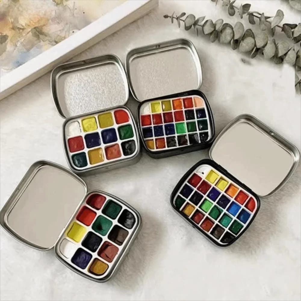Scatola di latta per acquerello vuota portatile durevole Mini 12/24 griglie Tavolozza di colori per acquerello Scatola di latta per acquerello Forniture artistiche