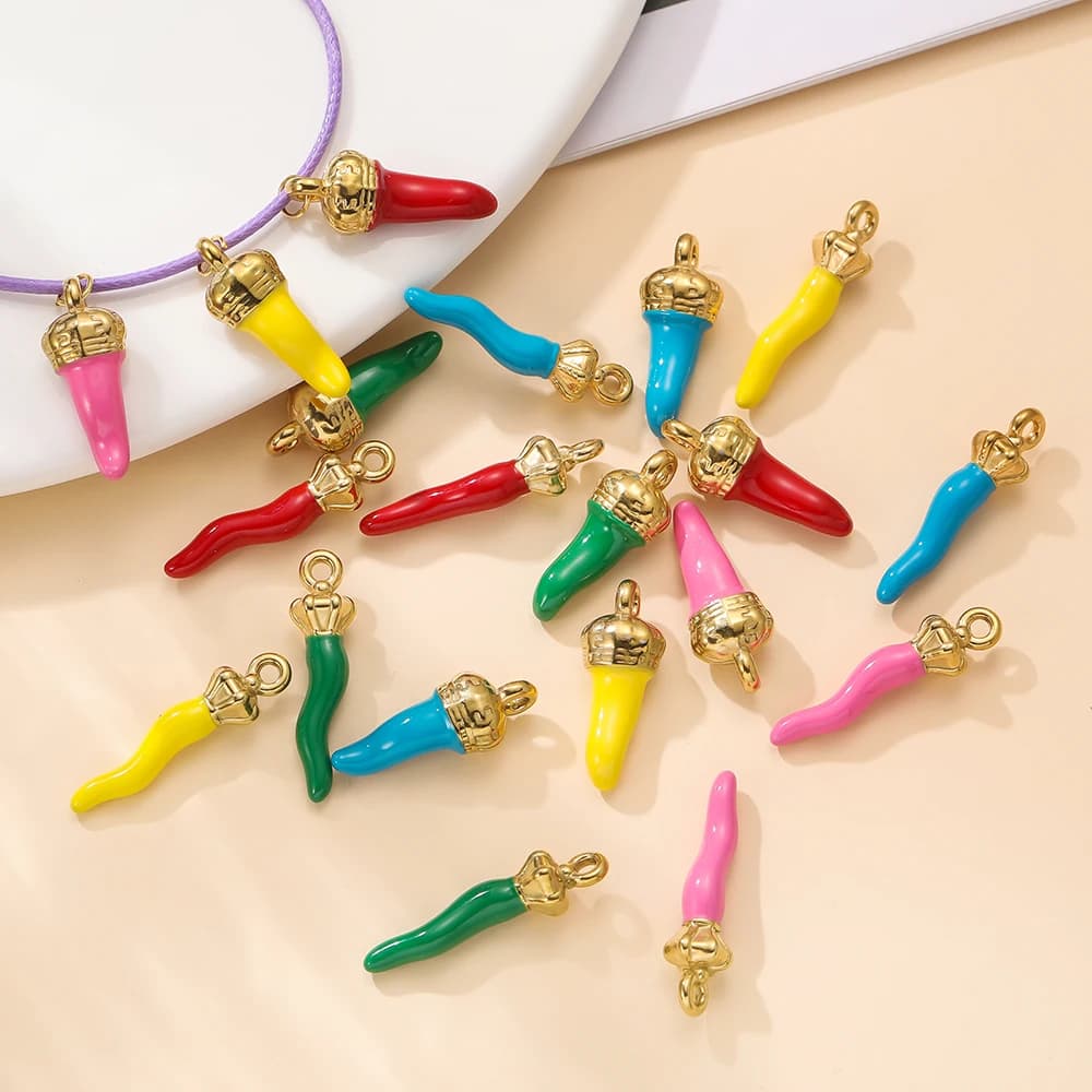 Pendenti con ciondoli colorati a forma di Capsicum in acciaio inossidabile da 2 pezzi/pacco per accessori per la creazione di gioielli fatti a mano con bracciale fai da te