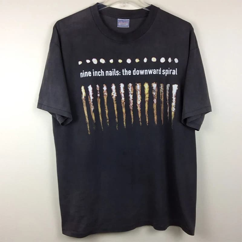 Unghie da nove pollici Nine pollici Nail Beauty Tide Hip-hop Hiphop Rock Languid Is Lazy T-shirt da vento per uomini e donne con maniche corte
