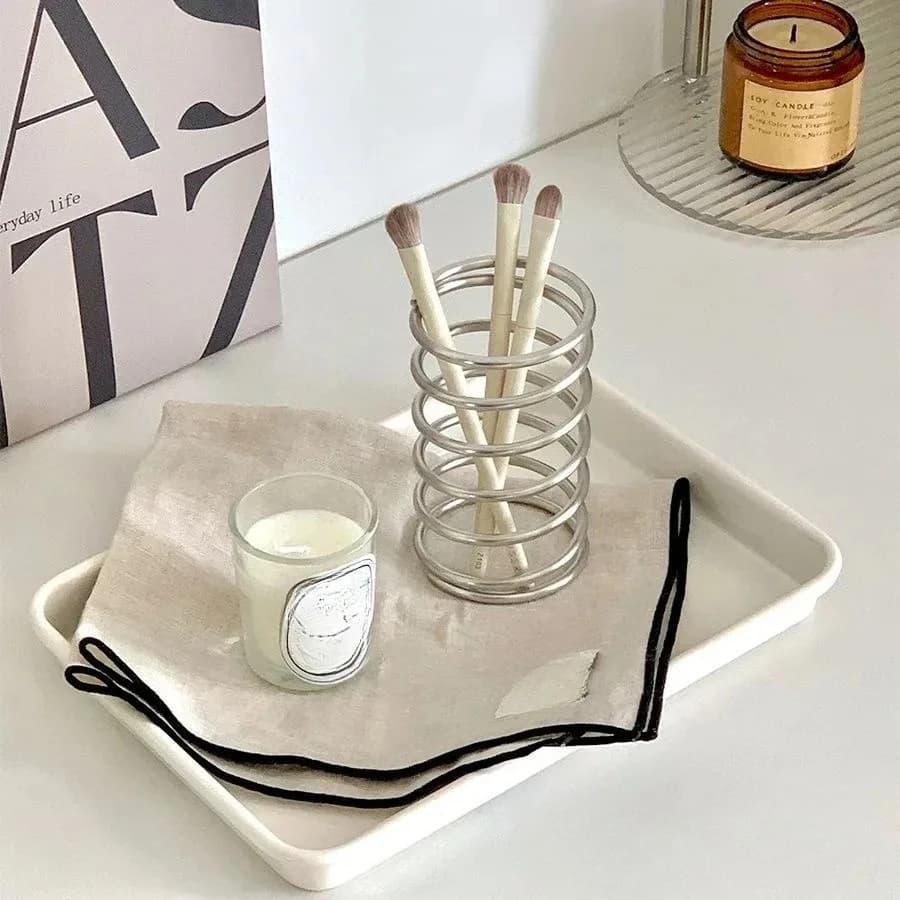 Strumento per dentifricio Portaoggetti per pennelli per trucco Decorazione domestica Porta spazzolino in acciaio inossidabile Accessori da bagno in metallo