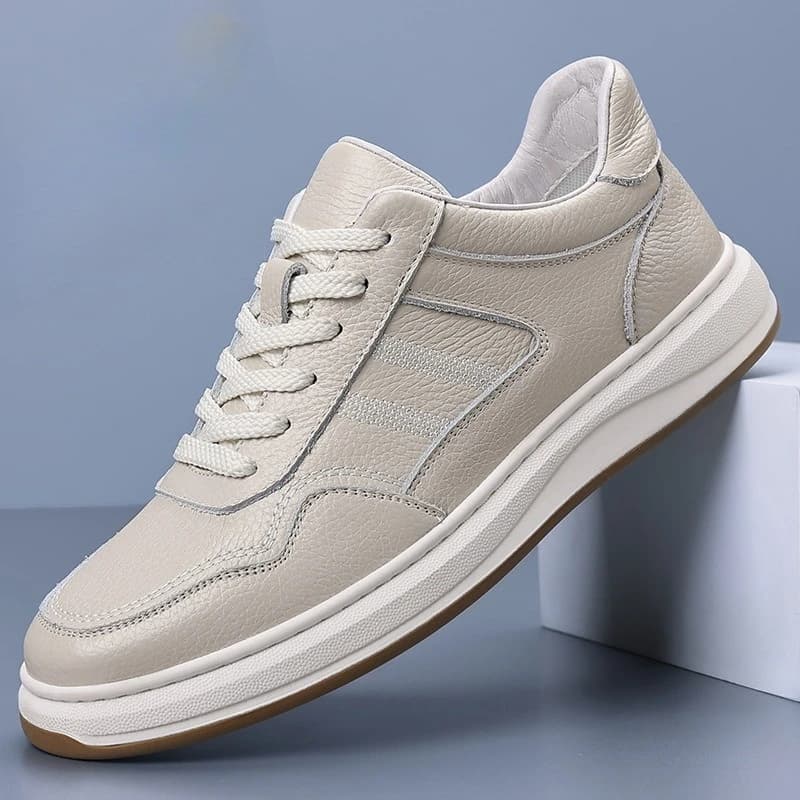 Scarpe casual da uomo in vera pelle Scarpe da ginnastica bianche premium a grana superiore Suola con plateau Scarpe da ginnastica comode e durevoli alla moda
