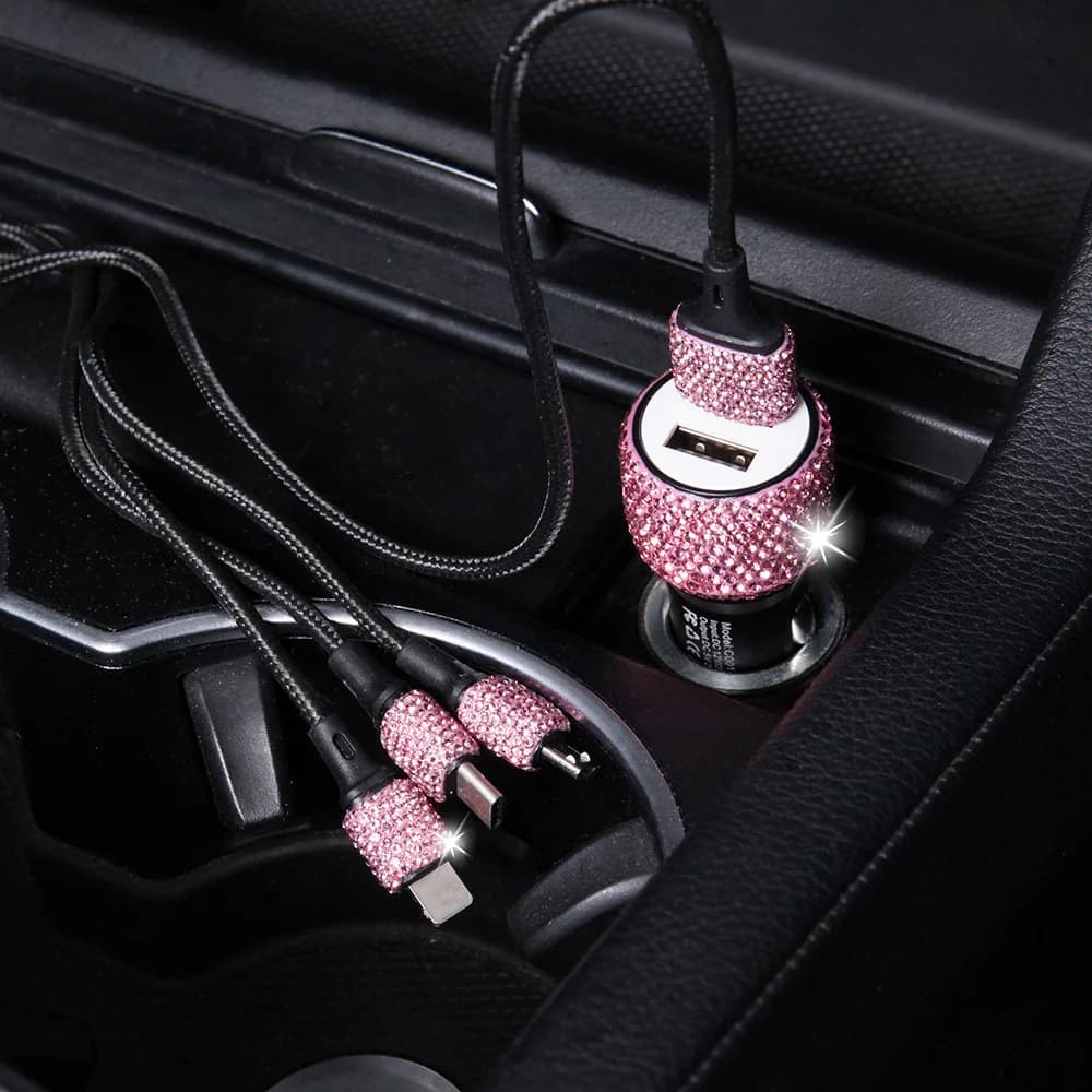 Nuovo caricatore per auto USB Bling 5V 2.1A adattatore rapido a doppia porta Pink Car Decor Car Styling Diamond accessori interni per auto per donna