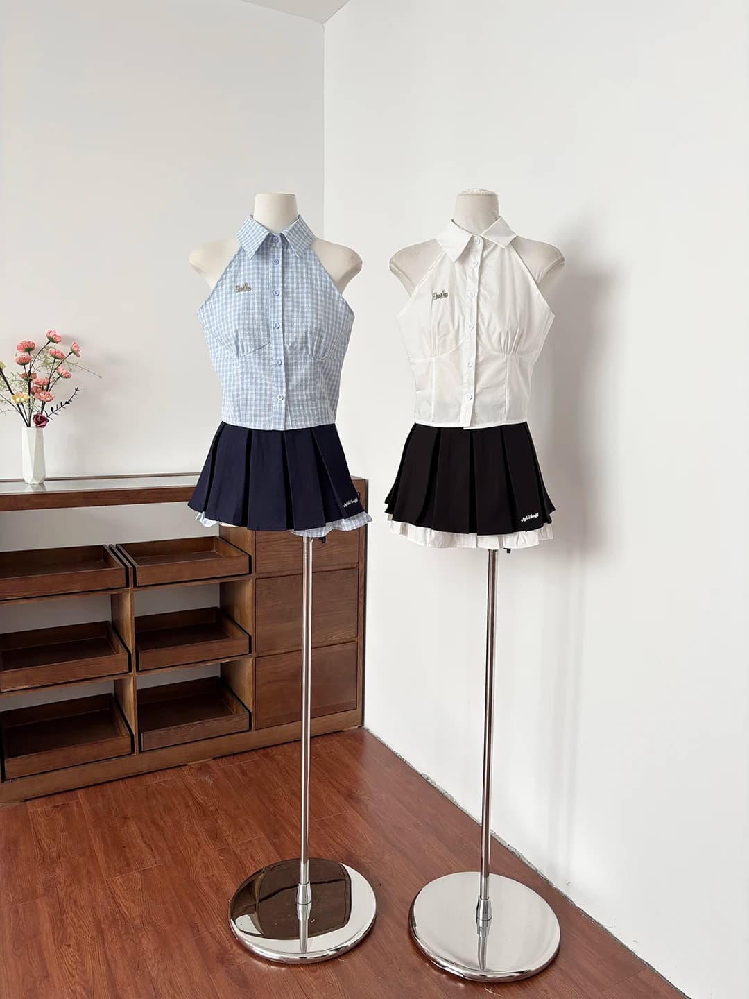 Spring Summer 2026 Korean Style Pure Desire Versatile Shoulder Bared Neck Hanging Vest High Waist Pleated Skirt Women's Set