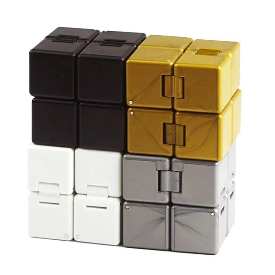 4 colori ShengShou 2x2 Crazy Cube 2x2 Infinity Cube cubo di velocità infinita Puzzle professionale giocattoli per bambini giocattolo regalo per bambini