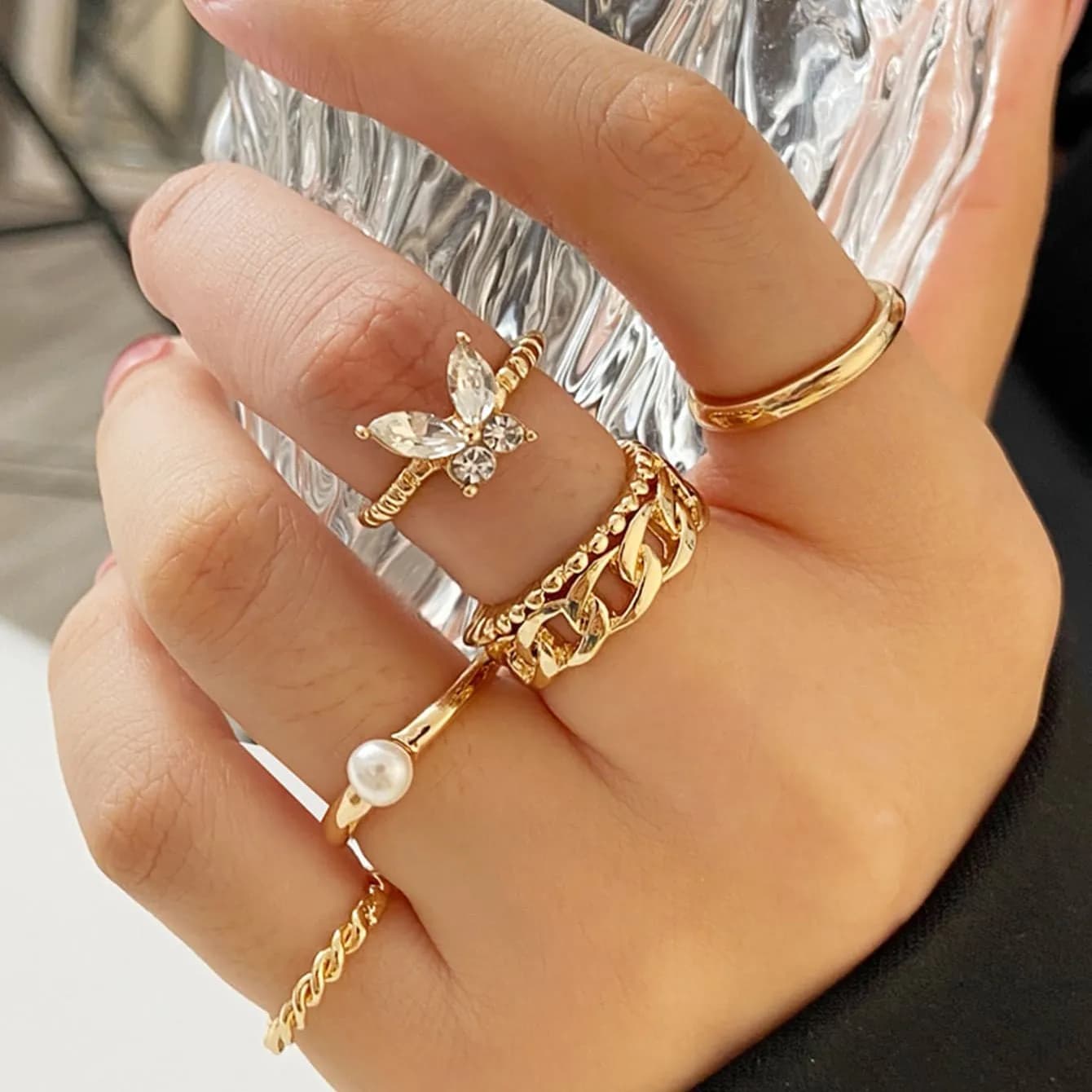 Cross-Border Hot-Selling Creative Open Multi-Joint Ring Set, Personalized Retro Niche Hollow Heart Ring Set of 22 Pieces