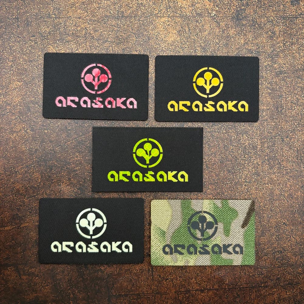 Distintivo/Cerchio distintivo creativo personalizzato riflettente e luminoso inciso al laser, con effetto fosforescente, dotato di chiusura a strappo sul retro, adatto per borse, zaini, gilet e toppe ricamate per abbigliamento.