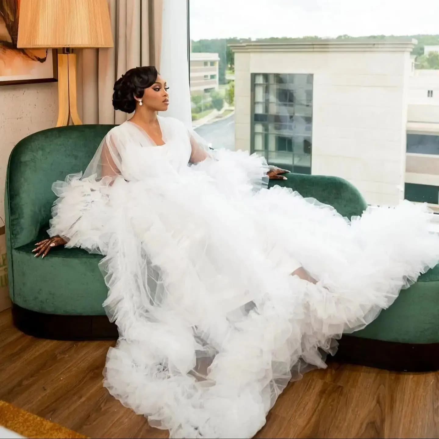 White Bride Vessel, Long Bathrobe, Lingerie, Dress for Farewell to the Nubilato, Custom Pigiama, Photo Service Clothing, Soft Showcase