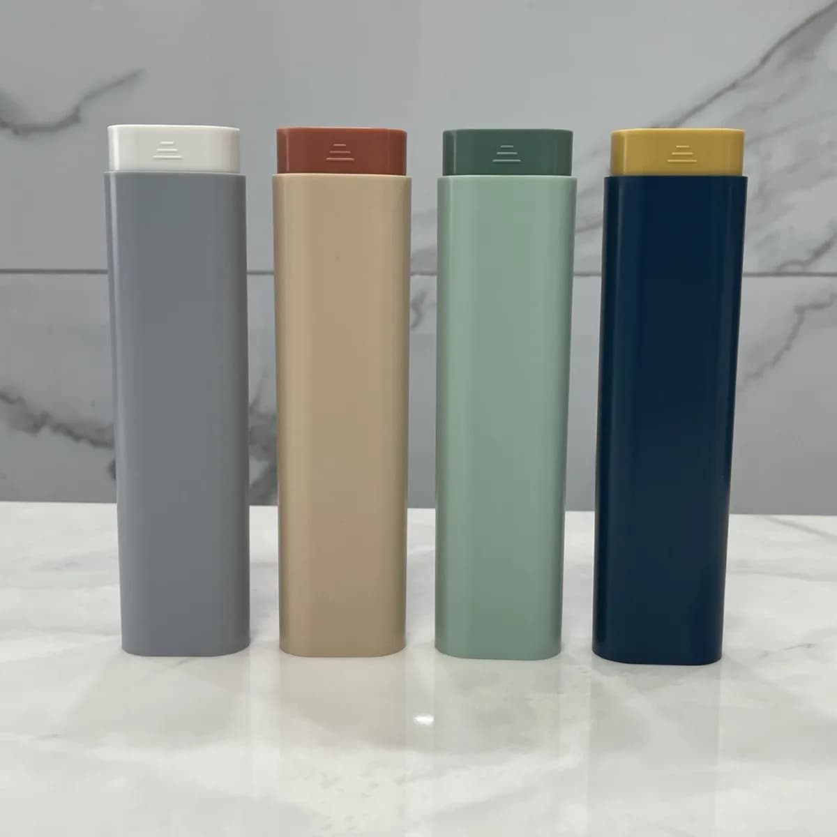 New Weekly Portable 7-day 7 Grids Pill Box Organizer Daily Container Pill Cases for Medicines, Vitamin, Fish Oils or Supplements