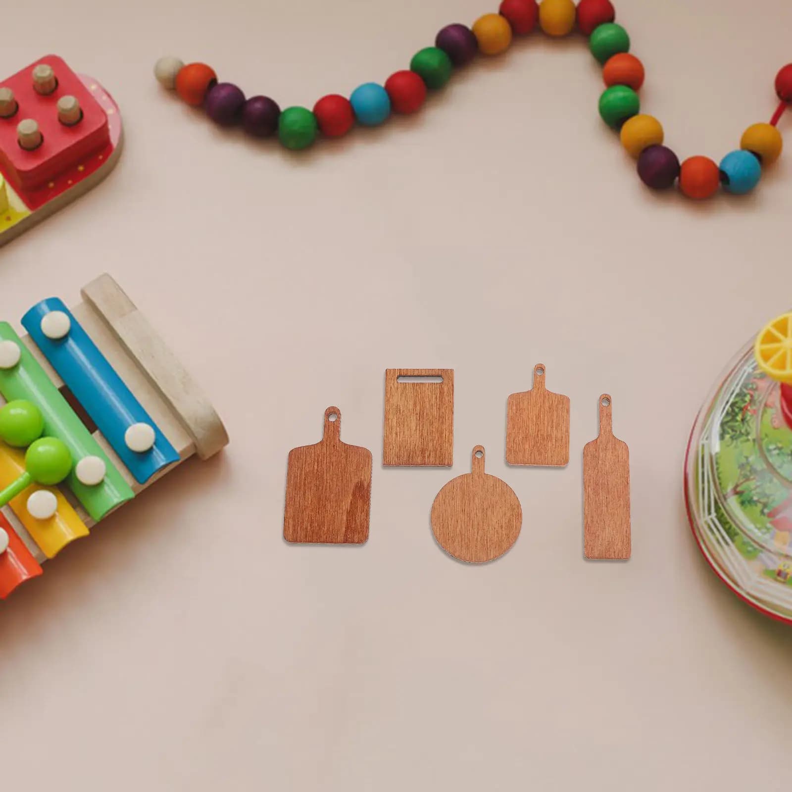 Set di 25 Taglieri Miniatura Realistici per Cucina, Ideali per Scene di Case delle Bambole Fai-da-Te