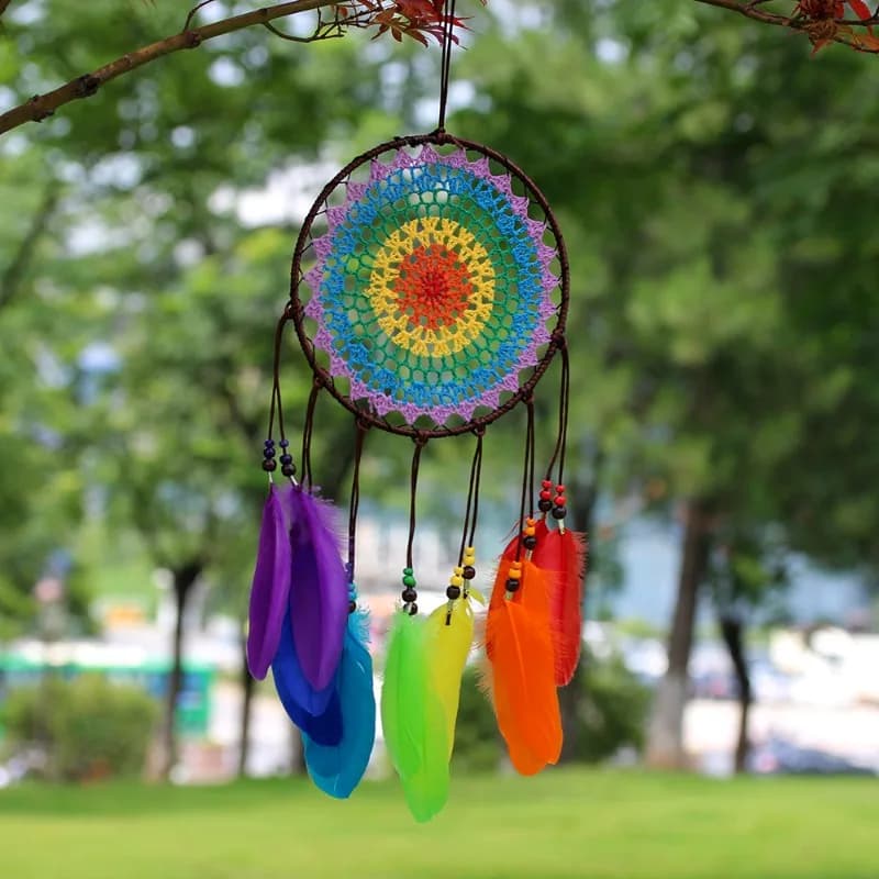 Handwoven Dreamcatcher Hanging Delicate Feather Embellishment Creative Suspended Mobile for Home Interiors Wind Chime Decoration