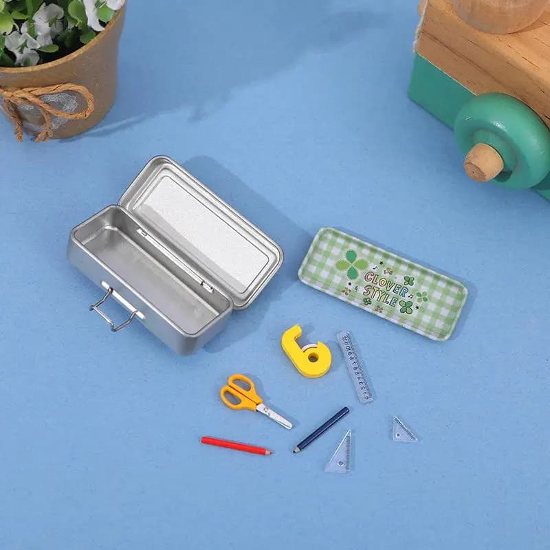 Set di Accessori per Casa delle Bambole, Decorazione per Studio, Mini Astuccio e Righello in Miniatura