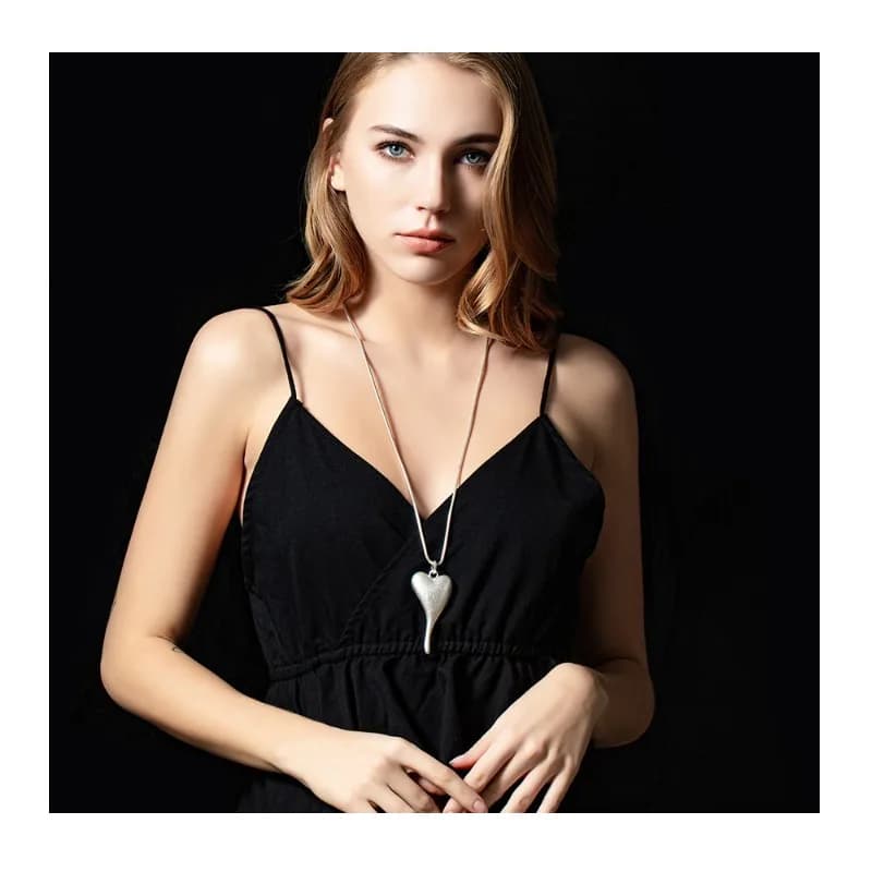 Collana Classica Popolare con Ciondolo a Cuore Lungo, Catena in Lega per Maglione da Donna