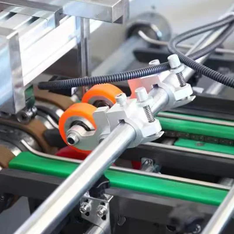 Macchina per la produzione di contenitori per alimenti veloci da asporto completamente automatica, per torte, hamburger, macchine per la produzione di scatole per il pranzo in carta usa e getta