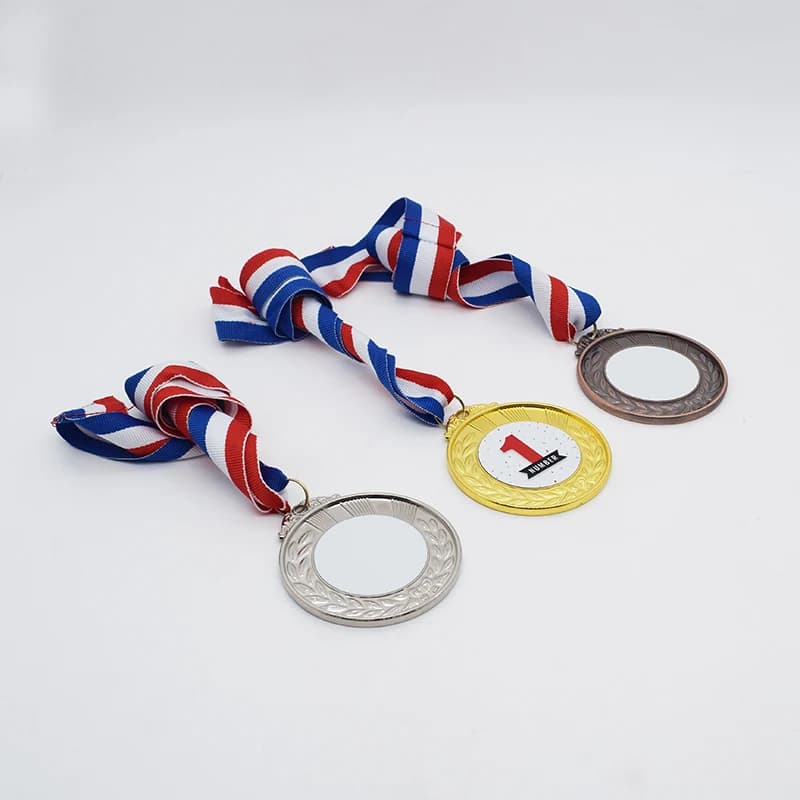 10 pz/lotto medaglie di sublimazione in bianco in lega di zinco da corsa medaglia premio d'oro sport personalizzati stampa su due lati in metallo
