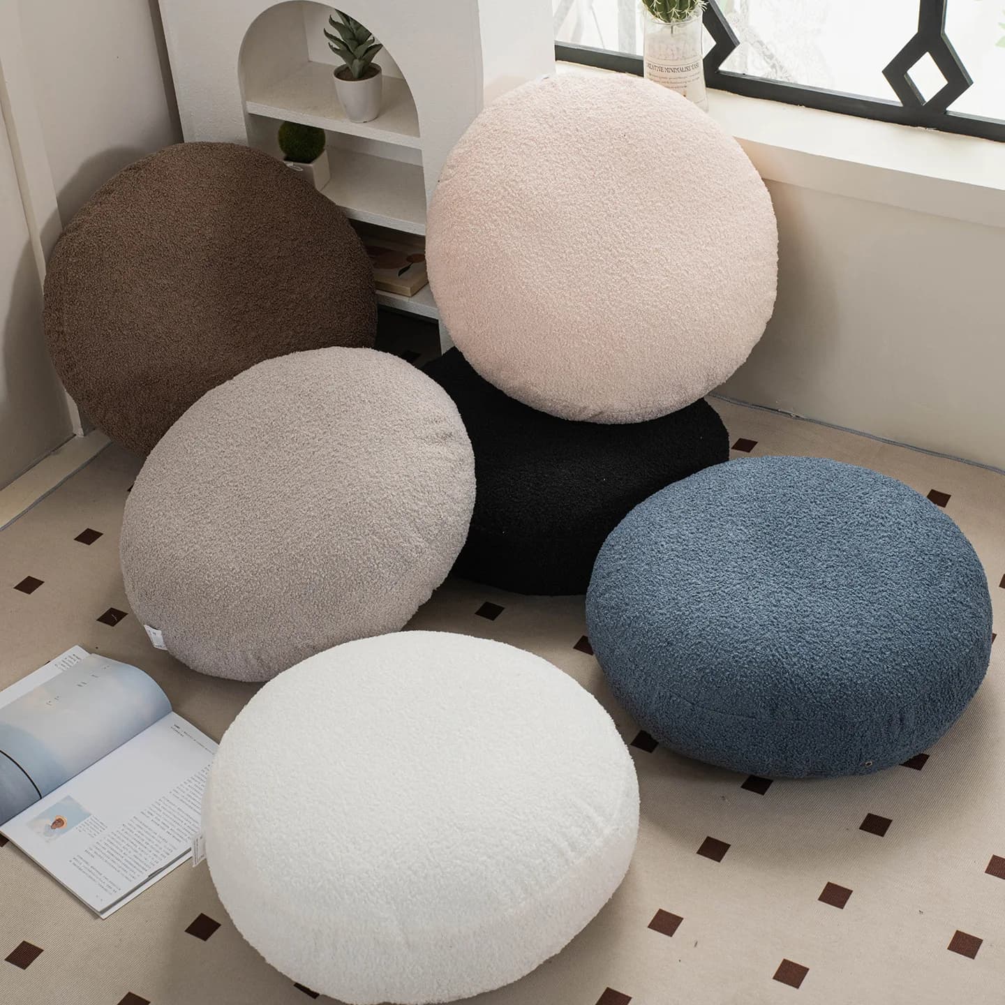 Floor Pillow Meditation Cushion Round Large Floor Pillows Velvet Floor Cushions for Yoga Living Room Balcony Outdoor Tatami 50cm