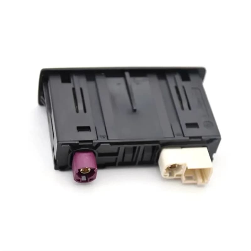 AT92-A2478204002 USB Type-C Multimedia USB Hub Connection Slot For Mercedes Benz W177 W247 CLA X118 2021- 2024