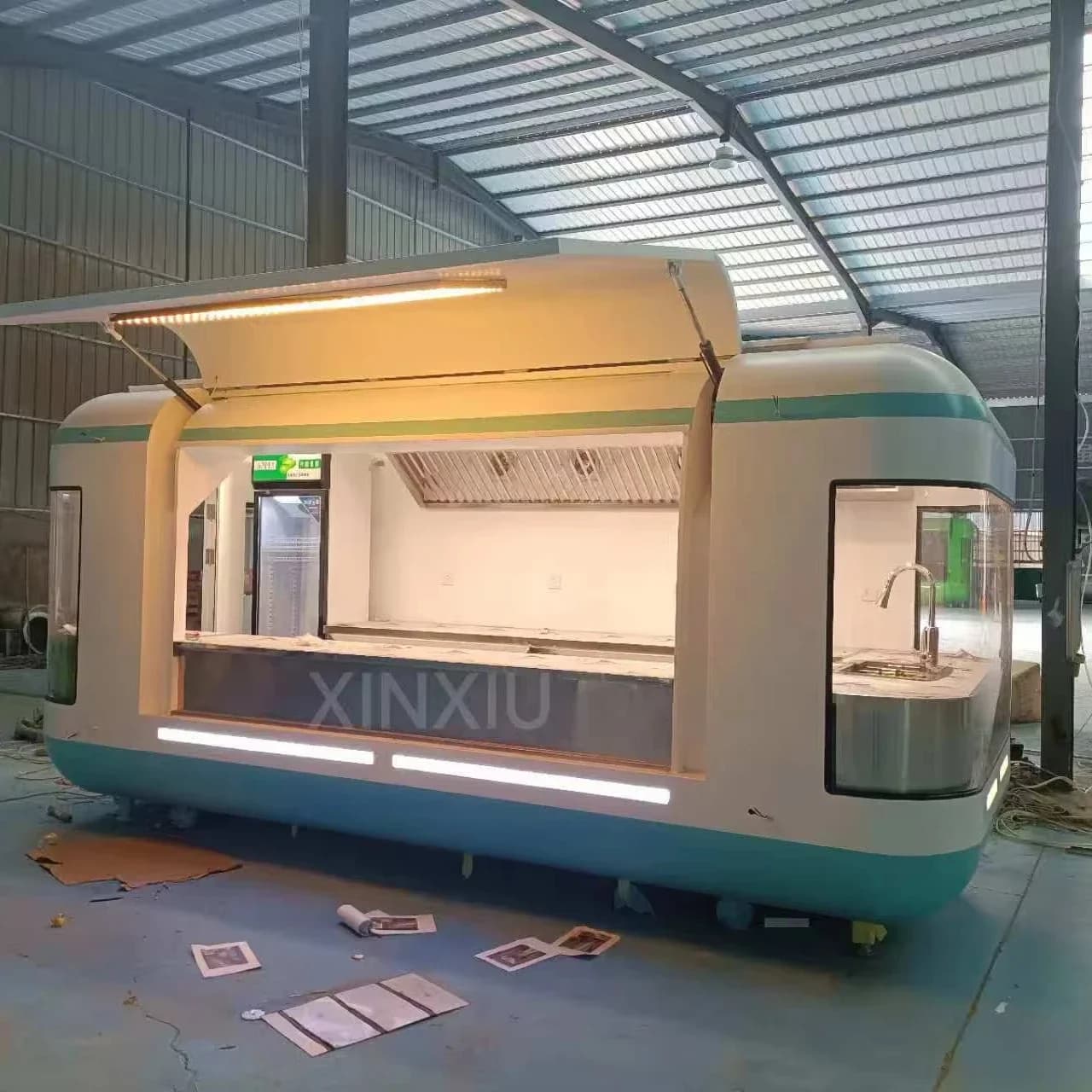 Container Personalizzati per l'Esportazione in Israele: Negozi, Chioschi, Fast Food, Case Mobili, Minimarket, Caffetterie