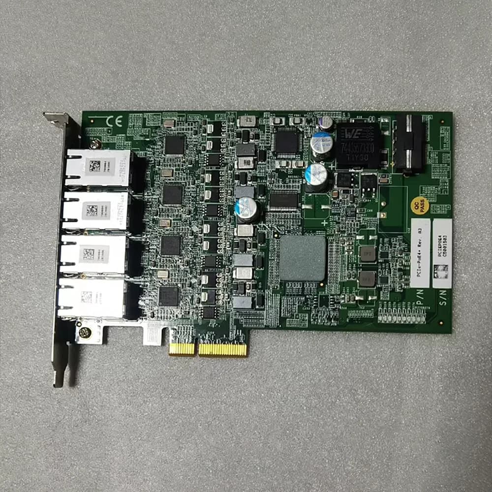 La scheda di acquisizione per telecamere industriali PCIe-PoE4+Rev.A3