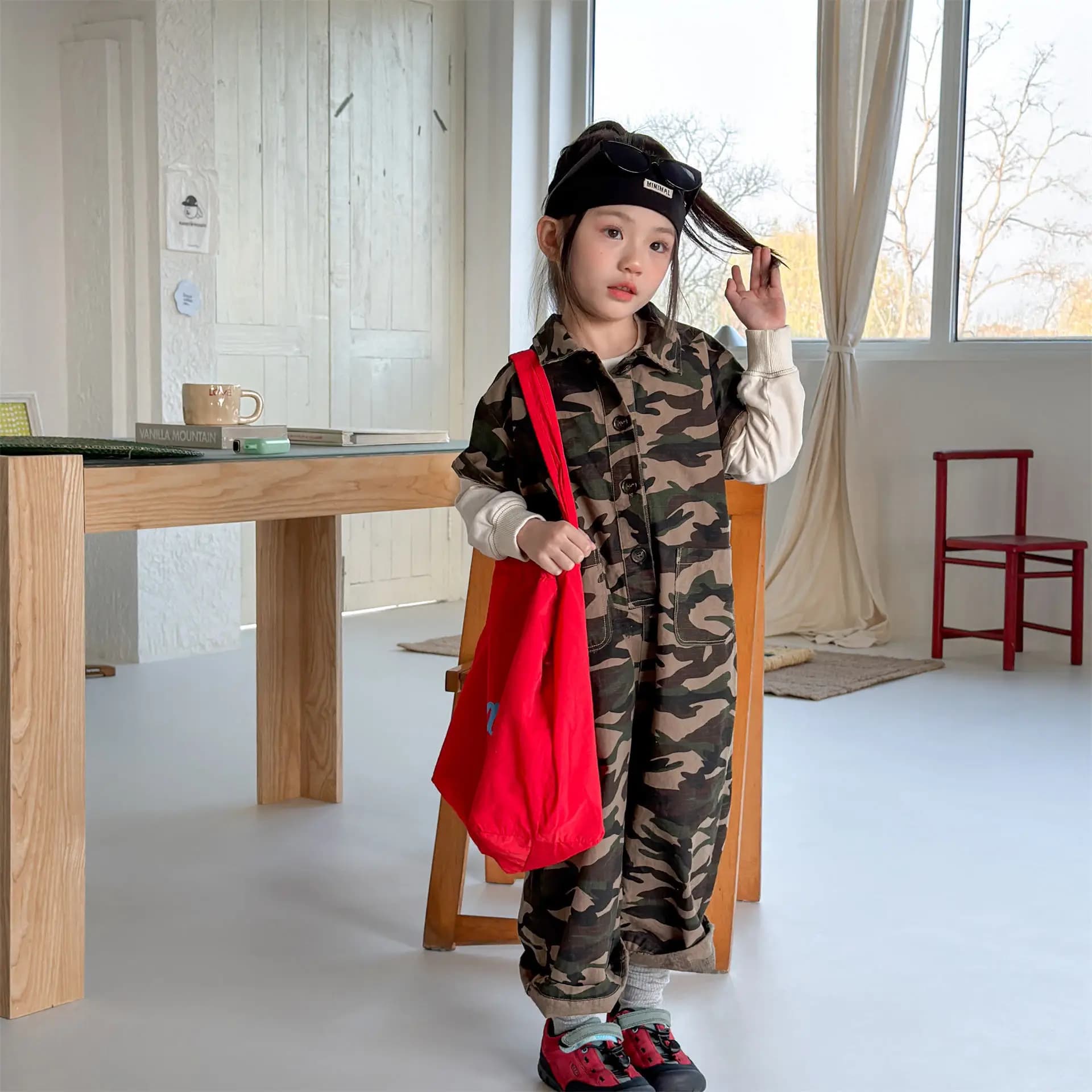 Nuova Collezione Primavera 2026: Tuta in Denim per Bambini, Jeans alla Moda per Ragazze, Pantaloni Larghi per Bambini, Salopette Casual per Neonati, Abbigliamento per Bambini Piccoli