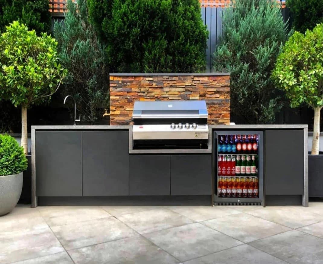 FOODLINE Outdoor Kitchen Island With Pull Out Cutting Board For Campsite Backyard BBQ Use