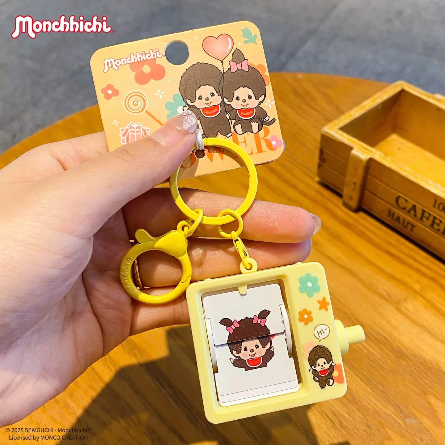 Portachiavi Monchhichi con Manovella Girevole, Mini Giocattolo Antistress Kawaii, Ciondolo Creativo Portatile per Borsa, Decorazione Quotidiana, Regalo a Sorpresa
