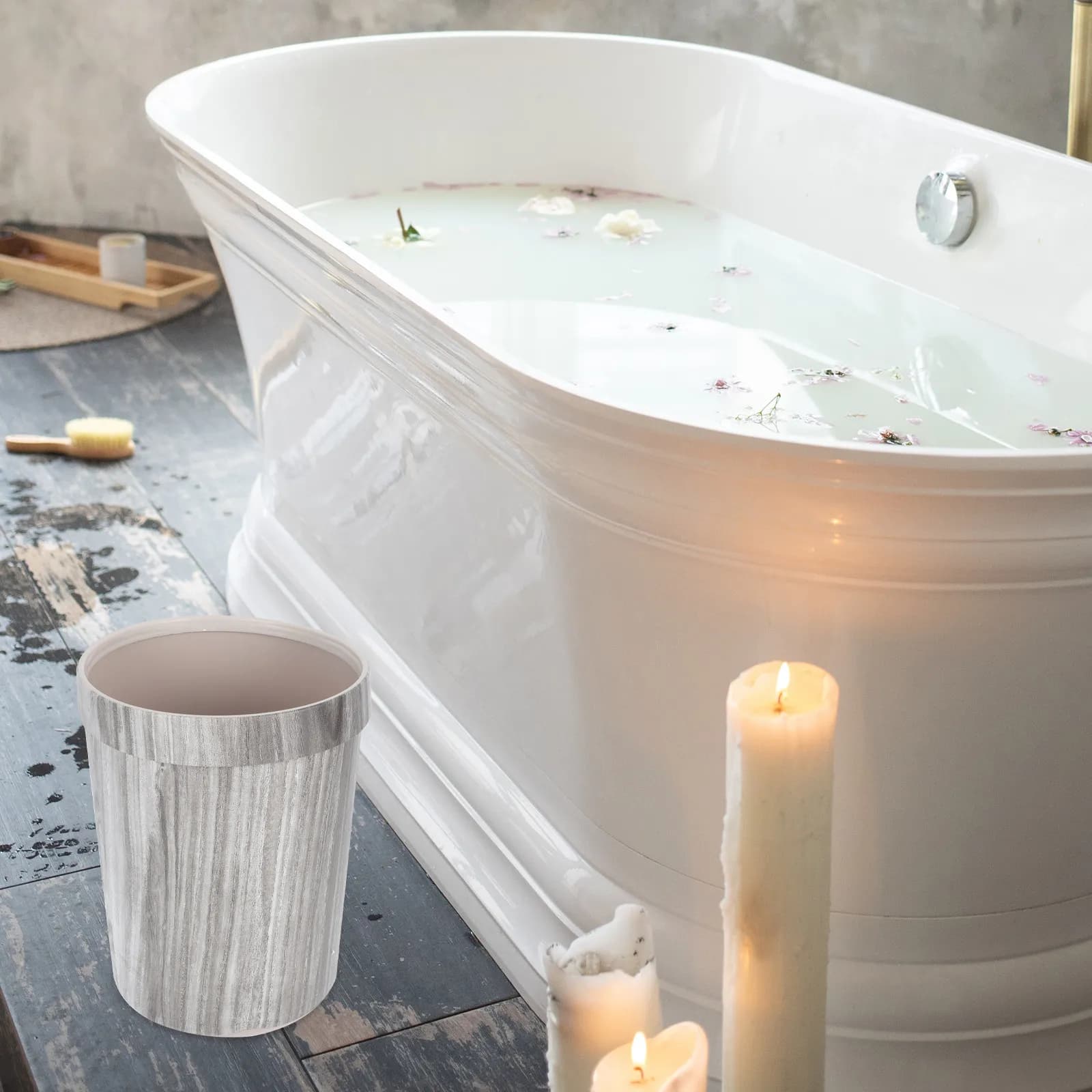 1Pcs Vintage Style Garbage Can Retro Design Plastic Waste Bucket Space Saving Easy Clean Household Trash Container for Bathroom