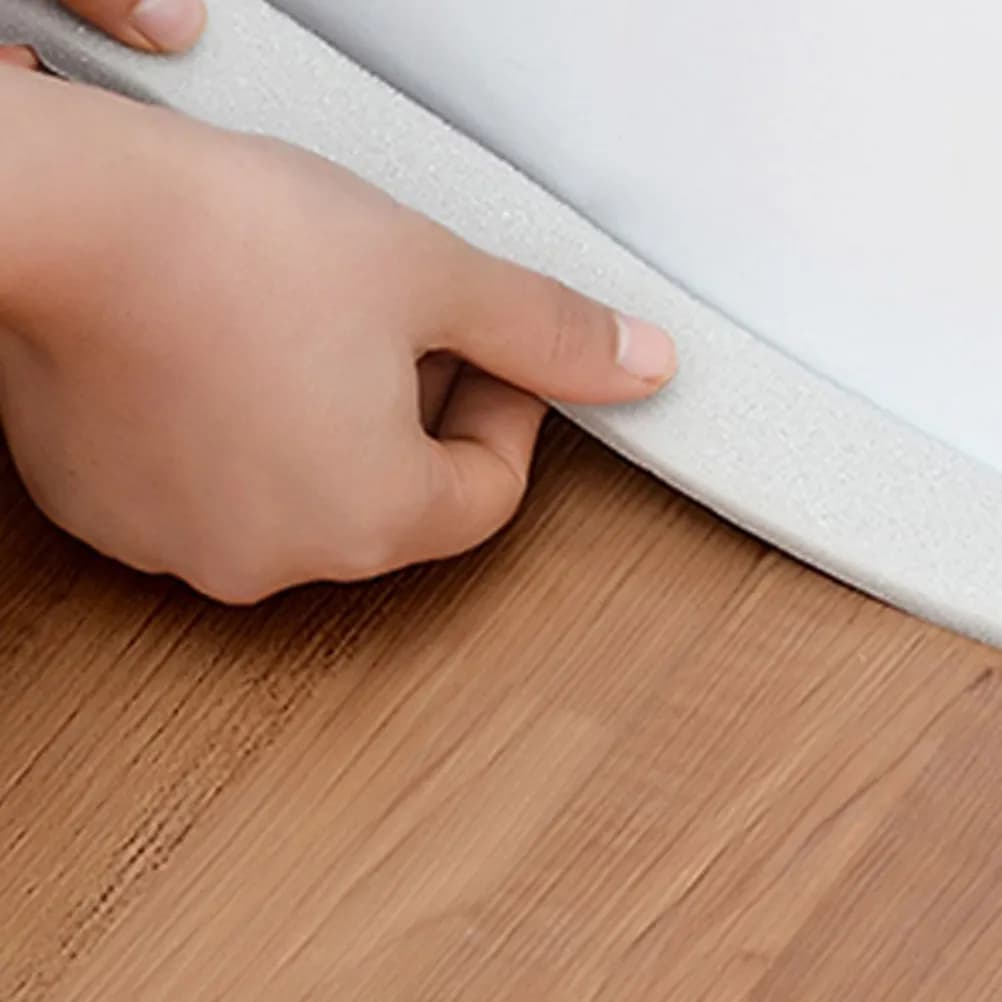 1 Pezzo Guarnizione Premium in Poliuretano per Porta, Isolante Acustico, Antistrappo, Anti-insetti, Blocca Aria Fredda per Interni ed Esterni