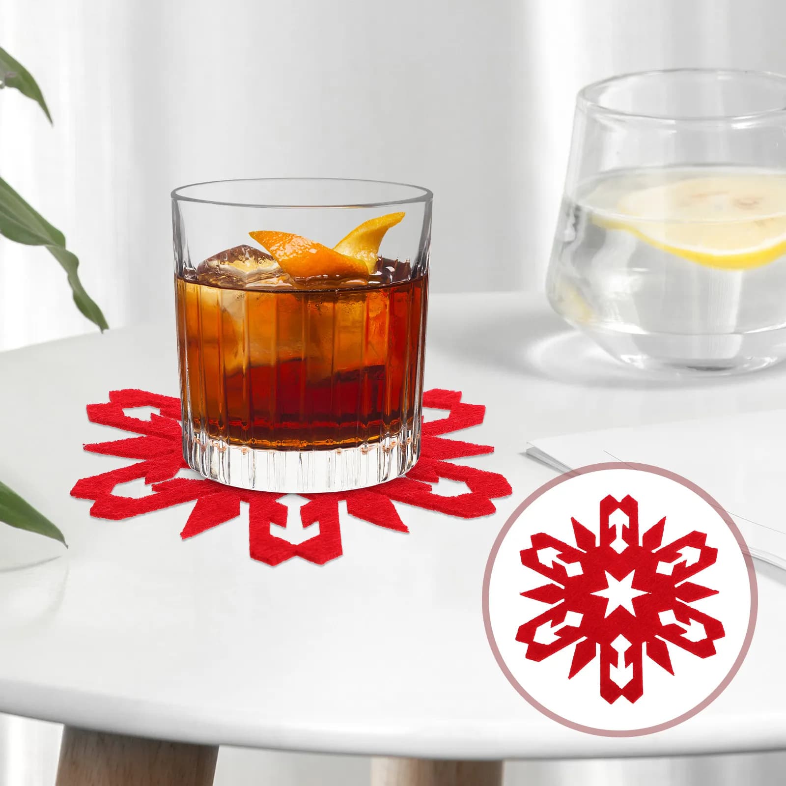 4Pcs Festive Snowflake Coasters Cloth Reusable Coffee Coaster Set for Desk Dining Table Christmas Room Decor Cup Holder Mat