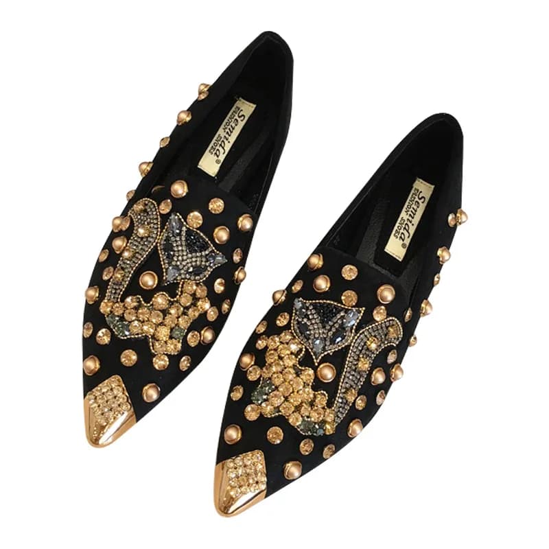 Scarpe basse da donna taglie forti, casual e versatili, con punta a punta, borchie e design Bo Boo, comode e singole