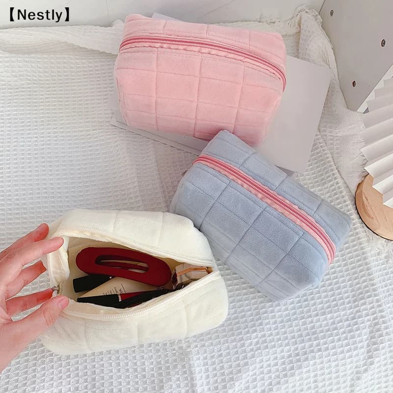 Borsa per il trucco in pelliccia per donna, con cerniera, grande, tinta unita, borsa per cosmetici, borsa da viaggio, borsa da toilette, astuccio in peluche per penne〔Nest〕