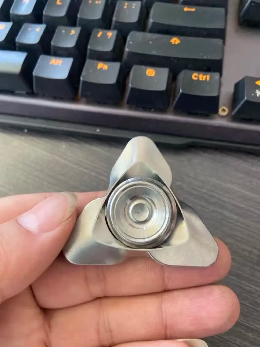 Giocattolo di decompressione fidget spinner in acciaio EDC Cainiao 2.0