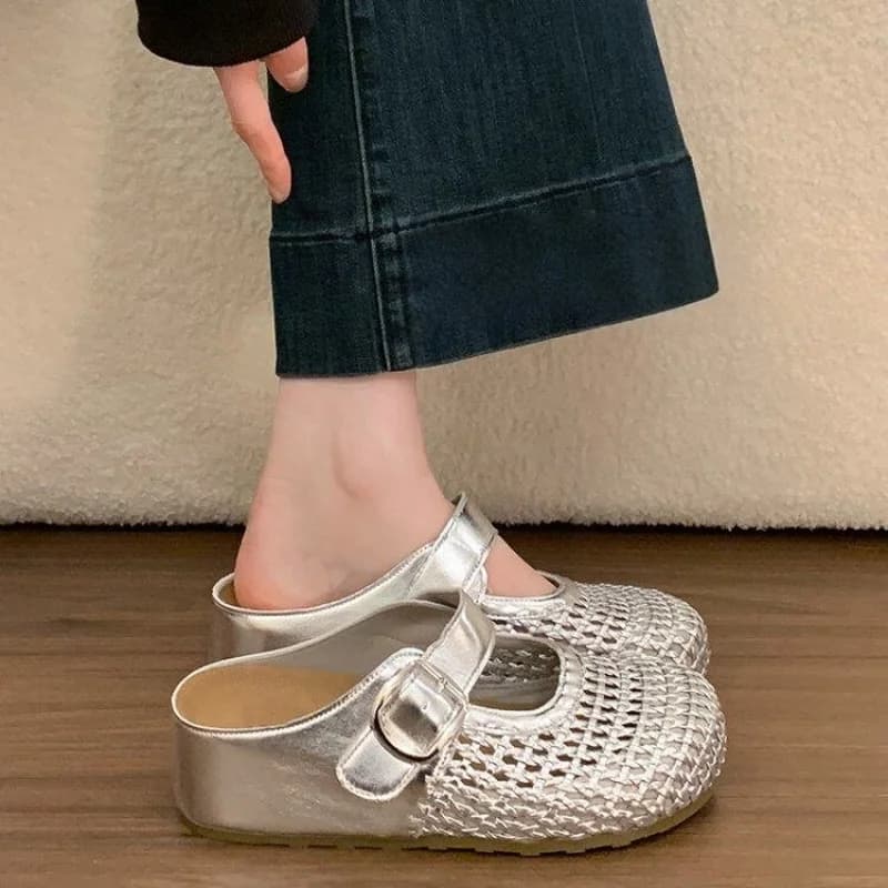 Mules con suola spessa in stile francese a punta chiusa da donna per l'esterno 2026 Nuovi sandali estivi in mesh traspiranti con suola morbida e confortevole