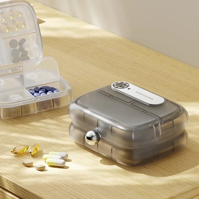 Scatola per medicinali Piccola scatola per medicinali Prodotti per la salute Scatola per medicinali con vitamine Scatola per medicinali portatile per 7 giorni Scatola per pillole e compresse di calcio