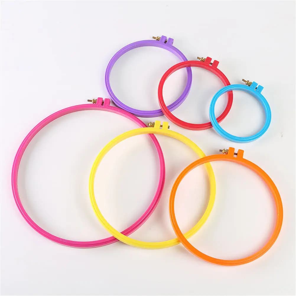 Set di 6 Telai per Ricamo in Plastica Regolabili, per Punto Croce, Fai-da-Te, Cucito, Lavori a Maglia, Regalo