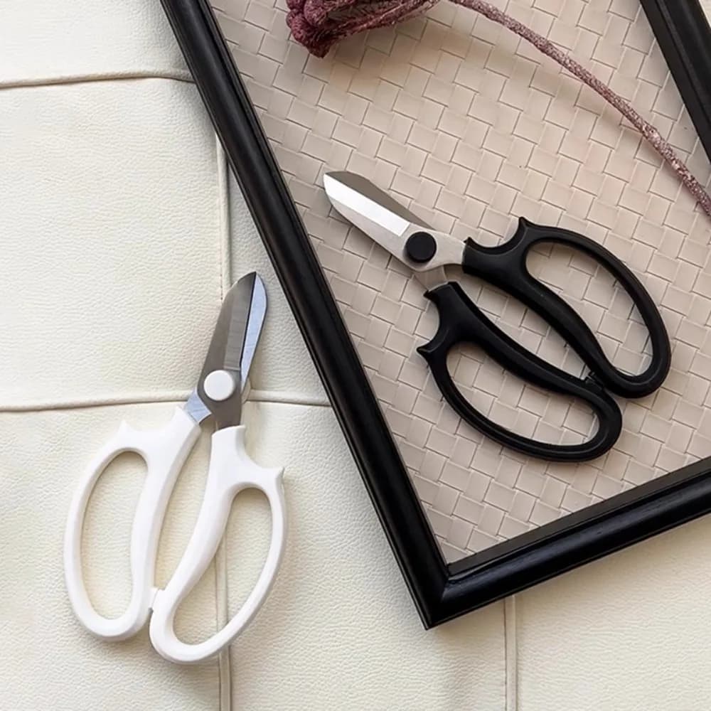 Ergonomic floral scissors Livetai - Premium garden pruning shears for professional horticulture and floral arrangements