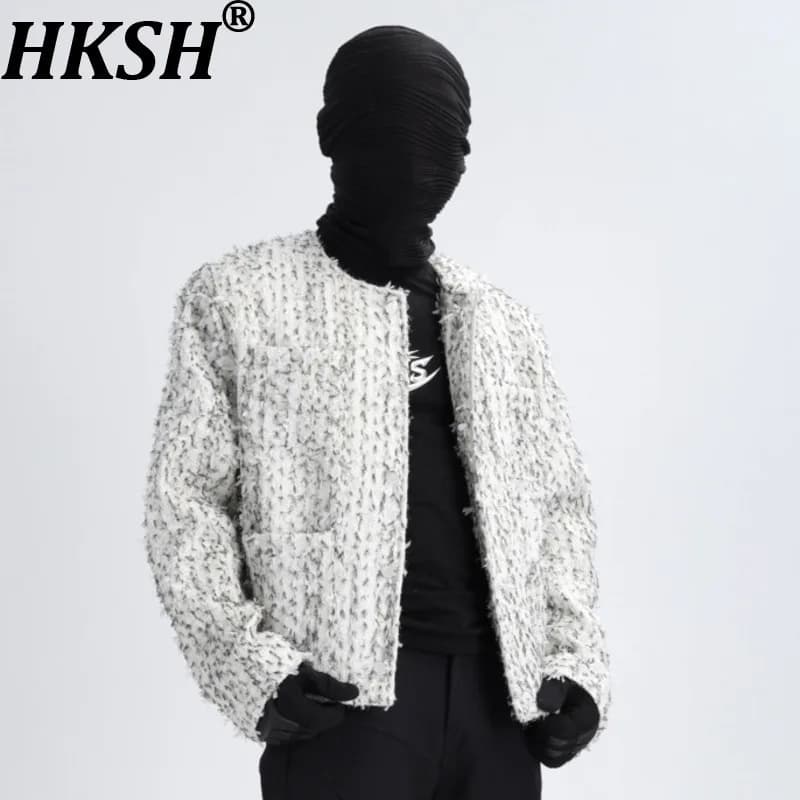HKSH Autumn Winter New Men Niche Design Ins Plaid Tweed O-Neck Jacket Elegant High-End Texture Chic Padded Shoulder Coat HK16328