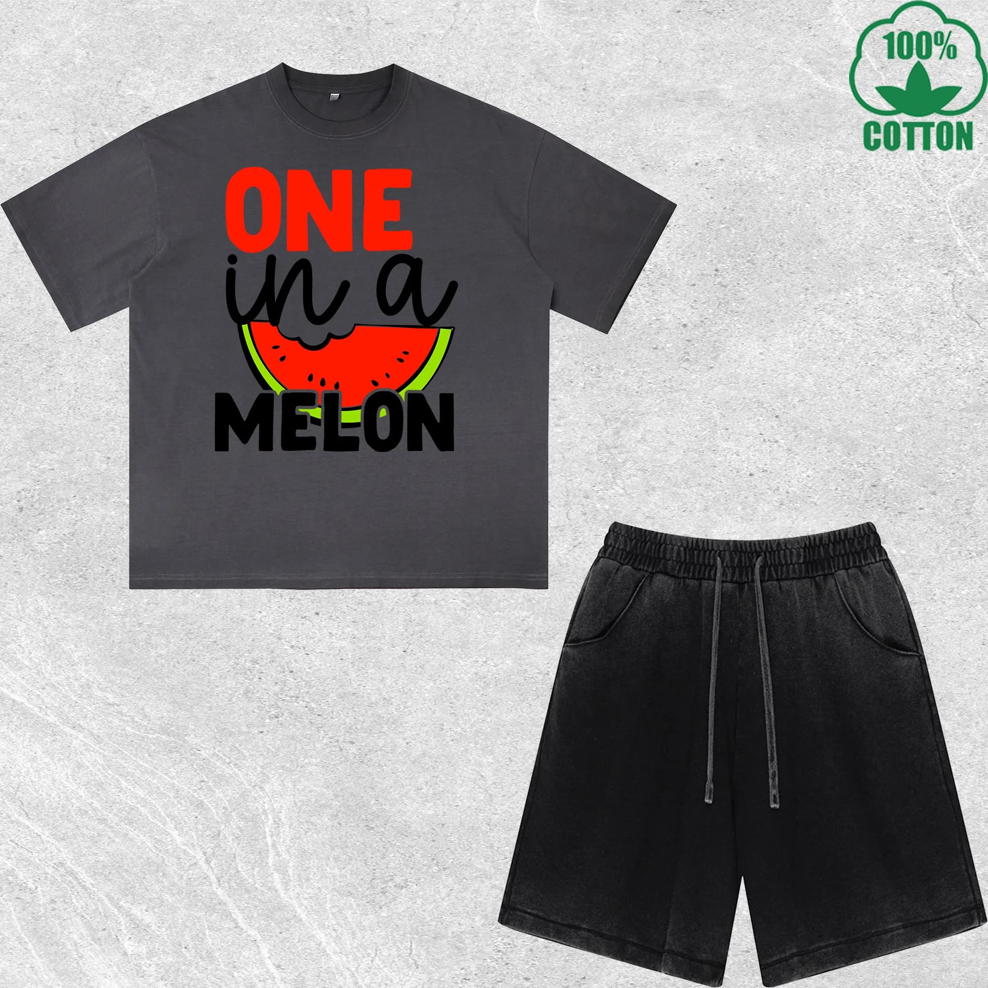 Complete T-shirts and shorts printed One in a Melon, dirty washing, wide fit, fashionable, 100% cotton, black