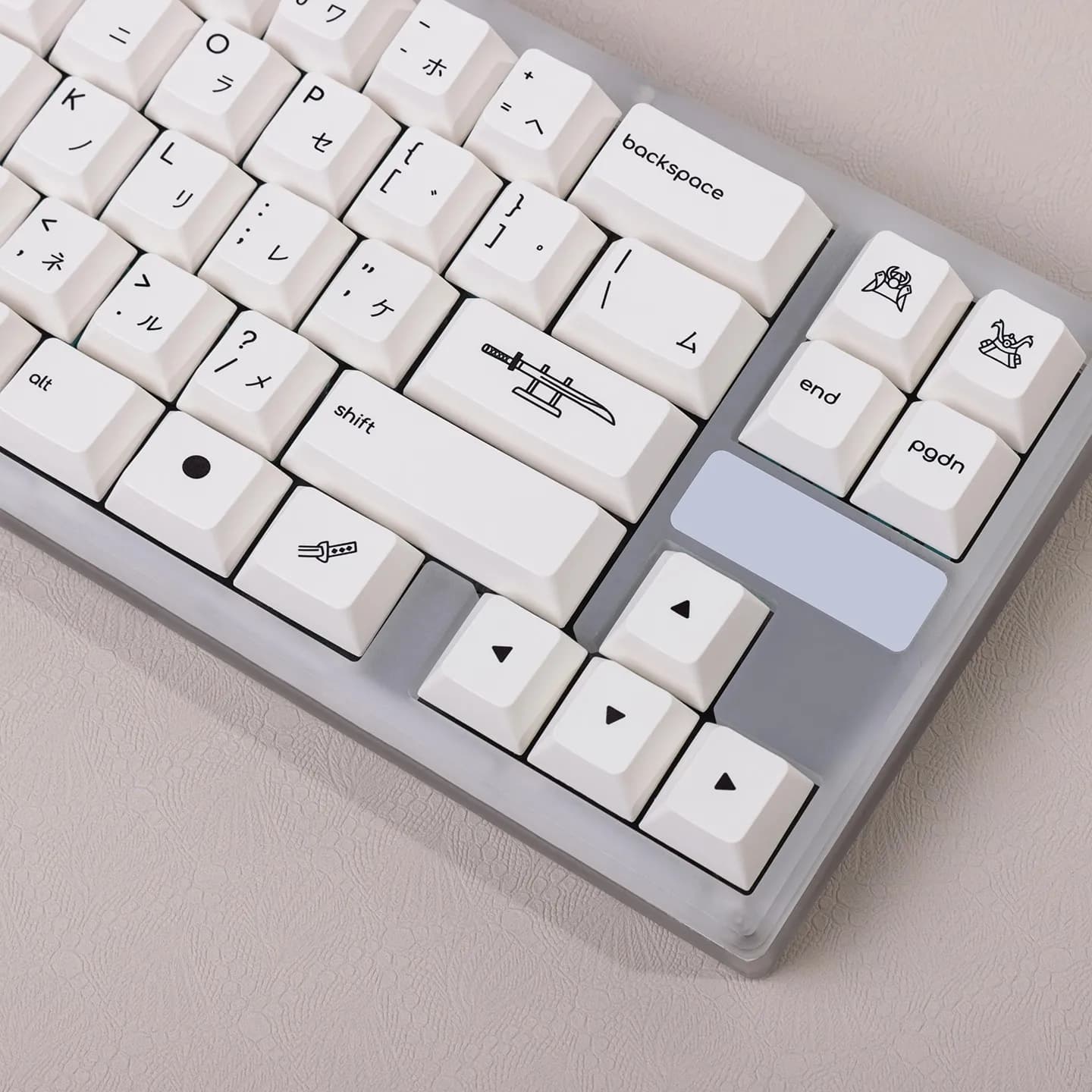 Japanese samurai themed covers 131 custom simple white keys PBT Cherry Keyboard profile for mechanical keyboard gift